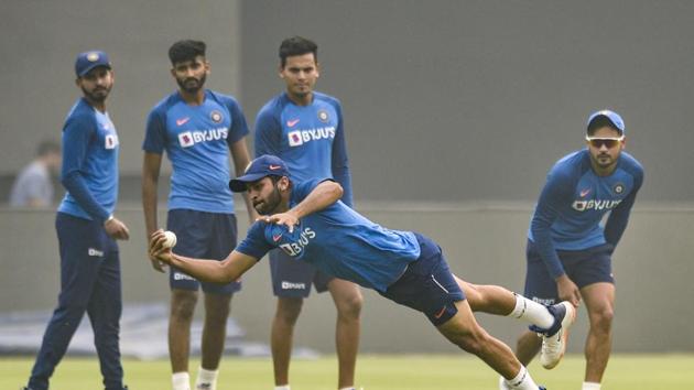 File image of players of Indian cricket team in action during a training session.(PTI)