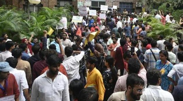 JNU students (Biplov Bhuyan/HT PHOTO) JNU students (Biplov Bhuyan/HT PHOTO)