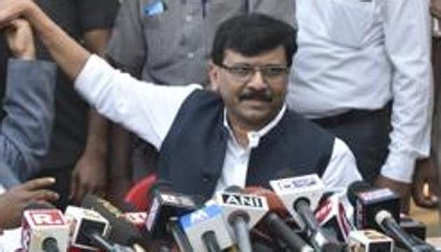 Without naming Fadnavis, Raut, in a fresh attack on the BJP leader amid the ongoing war of words between the saffron allies (Kunal Patil/HT Photo) Without naming Fadnavis, Raut, in a fresh attack on the BJP leader amid the ongoing war of words between the saffron allies (Kunal Patil/HT Photo)