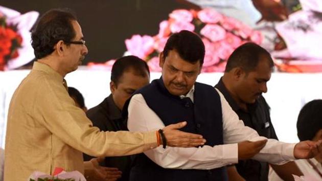 In case Congress continues to have its apprehensions over supporting an NCP-Sena government from outside, then NCP also has a plan B in place. (Bachchan Kumar/ HT Photo) In case Congress continues to have its apprehensions over supporting an NCP-Sena government from outside, then NCP also has a plan B in place. (Bachchan Kumar/ HT Photo)
