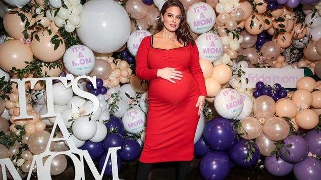 Giving a twist to her baby shower, the 32-year-old supermodel ditched the finger sandwiches and traditional baby games for body jewellery and tattoo.(Instagram)