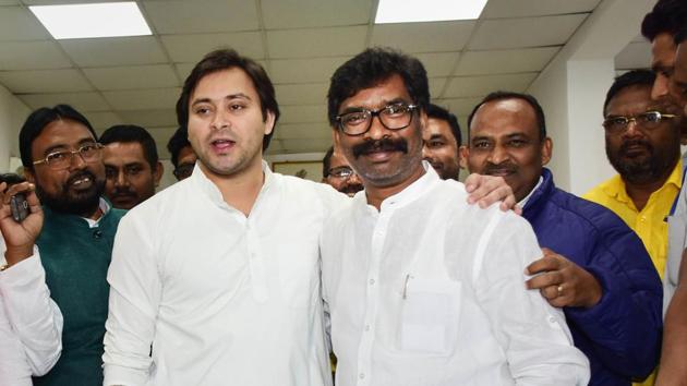 Rashtriya Janta Dal (RJD) leader Tejaswi Yadav (L) and Jharkhand Mukti Morcha (JMM), working president Hemant Soren after a meeting on seat sharing for upcoming Jharkhand Assembly Election, in Ranchi, Thursday, Nov. 7, 2019. (PTI) Rashtriya Janta Dal (RJD) leader Tejaswi Yadav (L) and Jharkhand Mukti Morcha (JMM), working president Hemant Soren after a meeting on seat sharing for upcoming Jharkhand Assembly Election, in Ranchi, Thursday, Nov. 7, 2019. (PTI)