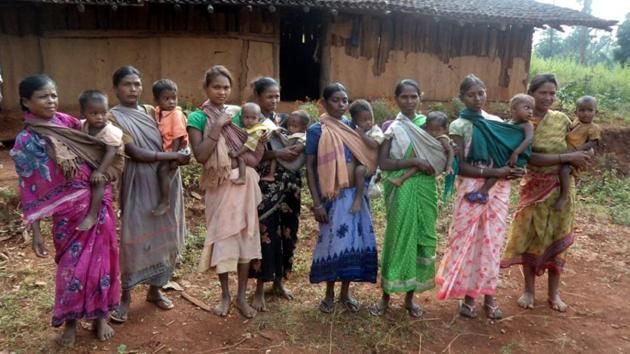 The medical team from Koraput has been instructed to conduct proper screening and checkups and necessary tests of infants in the village for the next one week. (HT PHOTO.) The medical team from Koraput has been instructed to conduct proper screening and checkups and necessary tests of infants in the village for the next one week. (HT PHOTO.)
