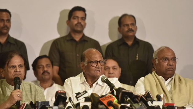 NCP president Sharad Pawar, at a joint press conference with Congress leaders deputed by Sonia Gandhi to hold talks with him, said the two parties will discuss and evolve a consensus on what should be the policies and programmes if the Shiv Sena was to be supported.(Kunal Patil/HT)