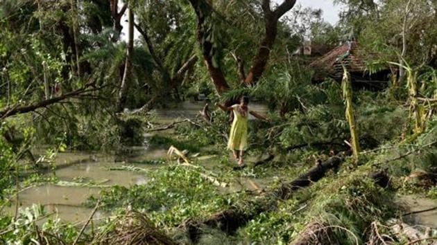 Destruction in the aftermath of Cyclone Bulbul, at Amarabati village in Bakkhali, South 24 Parganas, West Bengal on Sunday.(Samir Jana/HT Photo)