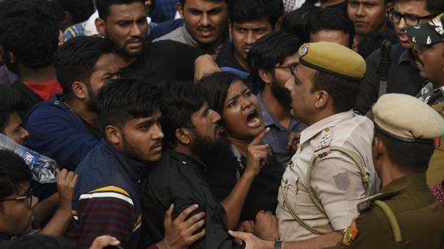 Students of JNU protesting against fee hike argue with police personnel. The students’ union of Campus Law Centre of Delhi University on Tuesday issued a statement against alleged policing actions on agitating students of Jawaharlal Nehru University (JNU) during the protest that was staged on Monday. “The use of state machineries of oppression like Police and Para-military has been severely increased by the Central University in order to suppress dissent and collective voices of the students,” the statement said. (Biplov Bhuyan / HT Photo) Students of JNU protesting against fee hike argue with police personnel. The students’ union of Campus Law Centre of Delhi University on Tuesday issued a statement against alleged policing actions on agitating students of Jawaharlal Nehru University (JNU) during the protest that was staged on Monday. “The use of state machineries of oppression like Police and Para-military has been severely increased by the Central University in order to suppress dissent and collective voices of the students,” the statement said. (Biplov Bhuyan / HT Photo)