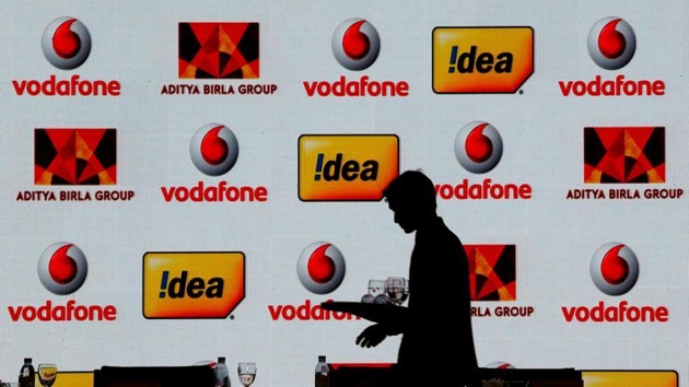 Vodafone Idea’s consolidated revenue from operations fell to ₹10,844 crore in the September quarter from ₹11,270 crore in the year-ago period. (Reuters/ File photo) Vodafone Idea’s consolidated revenue from operations fell to ₹10,844 crore in the September quarter from ₹11,270 crore in the year-ago period. (Reuters/ File photo)