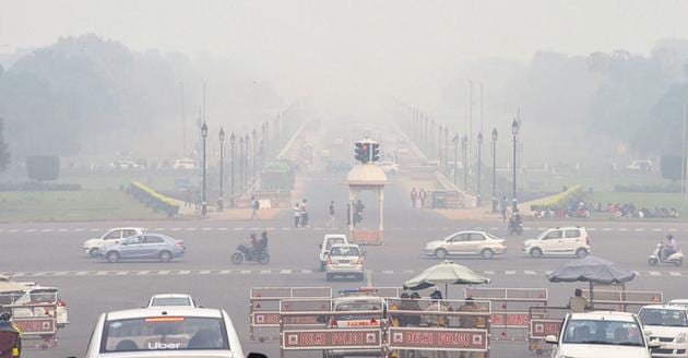 A meeting of a parliamentary panel convened to take a hard look at the role of civic bodies to check air pollution in the national capital Delhi on Friday had to be put off after a large number of officials and lawmakers skipped the meeting.(PTI) A meeting of a parliamentary panel convened to take a hard look at the role of civic bodies to check air pollution in the national capital Delhi on Friday had to be put off after a large number of officials and lawmakers skipped the meeting.(PTI)