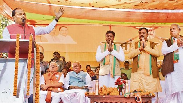 Jharkhand chief minister Raghubar Das at an election rally in Daltonganj on November 13.(HT file)