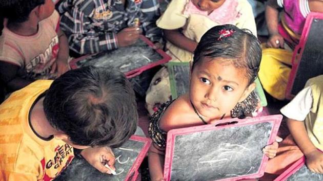 Book by educationist Manimala Roy explored the impact of 1991 economical reforms on literacy, especially among the migrant labourers of Delhi and their children. (HT file)