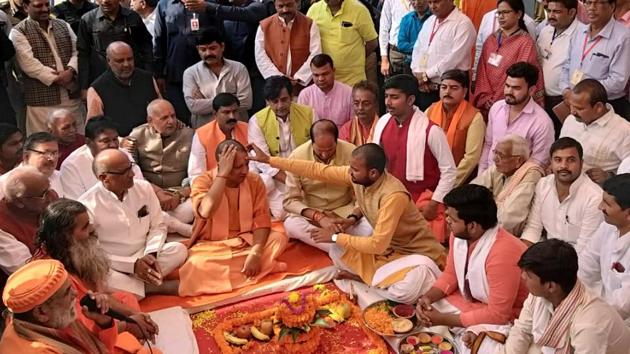 Chief Minister Yogi Adityanath offer prayers during the inauguration of the Sugar factory and power plant, in Gorakhpur on Sunday.(ANI Photo) Chief Minister Yogi Adityanath offer prayers during the inauguration of the Sugar factory and power plant, in Gorakhpur on Sunday.(ANI Photo)