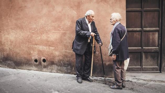 While counterintuitive, engaging in competition with family and friends decreases the odds of long-term use among older adults, perhaps because they feel it’s demotivating.(Unsplash)
