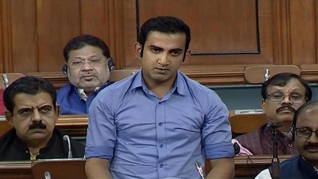 Gautam Gambhir on Tuesday called for an end to politics over pollution. (PTI) Gautam Gambhir on Tuesday called for an end to politics over pollution. (PTI)