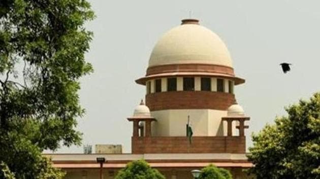 A three-judge bench led by Justice NV Ramana and comprising justices R Subash Reddy and BR Gavai said: “It appears the Centre and state are taking the matter very lightly. There is no senior lawyer present.” (Amal KS/HT PHOTO) A three-judge bench led by Justice NV Ramana and comprising justices R Subash Reddy and BR Gavai said: “It appears the Centre and state are taking the matter very lightly. There is no senior lawyer present.” (Amal KS/HT PHOTO)