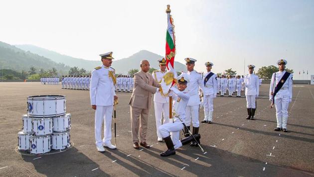 President Ram Nath Kovind presents the 'Presidents Colour award- the highest honour that is bestowed upon a military unit to Academy Cadet Captain Sushil Singh, who received the award on behalf of Indian Naval Academy (INA) in Kannur.(PTI)