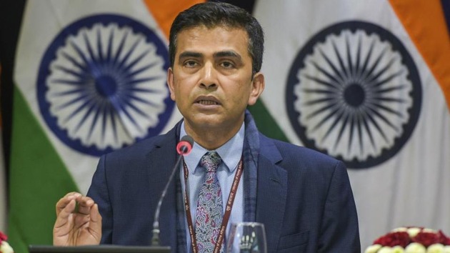 MEA on Thursday said it does not have any formal information whether self-styled godman Nithyananda has flown out of India. (File photo: AP) MEA on Thursday said it does not have any formal information whether self-styled godman Nithyananda has flown out of India. (File photo: AP)