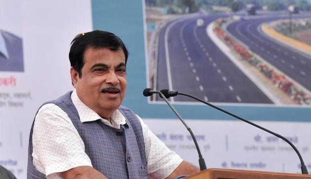 “We will provide FASTags free of cost from today till December 1 across all National Highways Authority of India (NHAI) authorised point of sales,” Union road transport and highways minister Nitin Gadkari said.(HT Photo)