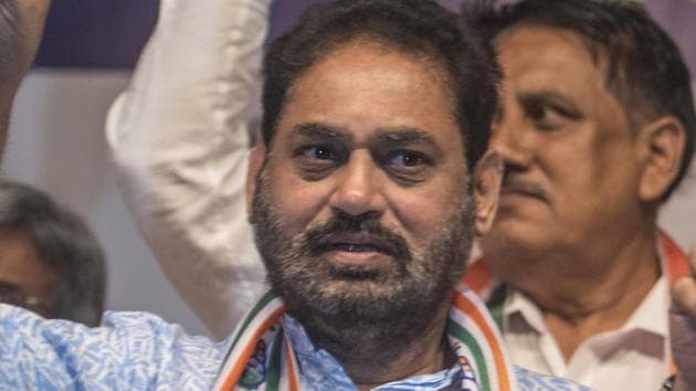 A file photo of Nitin Raut. The frontrunners among Dalits for the deputy CM’s post are Nitin Raut, Varsha Eknath Gaikwad and Praniti Shinde, said a second party leader.(Satish Bate/HT Photo)