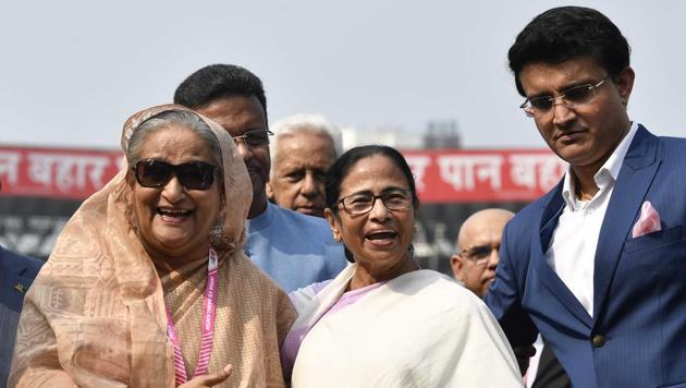 Prime Minister of Bangladesh Sheikh Hasina, Chief Minister of West Bengal Mamata Banerjee and BCCI President Sourav Ganguly on the first day of India's maiden pink ball test match between India and Bangladesh, at Eden Garden in Kolkata.(SAMIR JANA/ HT PHOTO.)