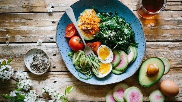In order to extract the maximum benefits, the diet pattern must be established earlier in life to improve health in old age and extend lifespan. (Unsplash) In order to extract the maximum benefits, the diet pattern must be established earlier in life to improve health in old age and extend lifespan. (Unsplash)