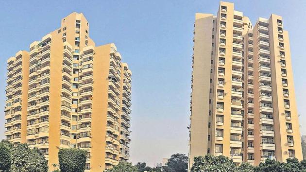 Sushant Estate, in Sector 52 near Ardee City, is one of the older condominiums in the city. It is spread over an area of 14.3 acres. (Parveen Kumar/HT Photos) Sushant Estate, in Sector 52 near Ardee City, is one of the older condominiums in the city. It is spread over an area of 14.3 acres. (Parveen Kumar/HT Photos)