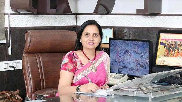 Jyoti Arora, principal, Mount Abu Public School, Sector 5, Rohini. (HT) Jyoti Arora, principal, Mount Abu Public School, Sector 5, Rohini. (HT)