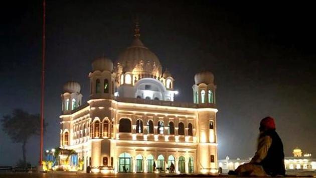 The Centre has eased the cash restriction on pilgrims visiting Gurdwara Darbar Sahib through the Kartarpur Corridor.(PTI)