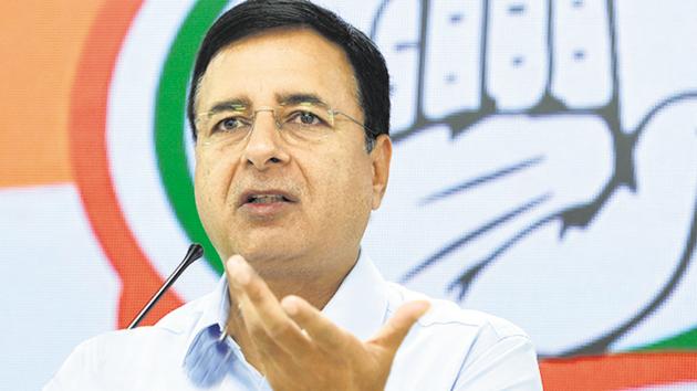 Congress leader Randeep Singh Surjewala.(Sushil Kumar/HT PHOTO) Congress leader Randeep Singh Surjewala.(Sushil Kumar/HT PHOTO)