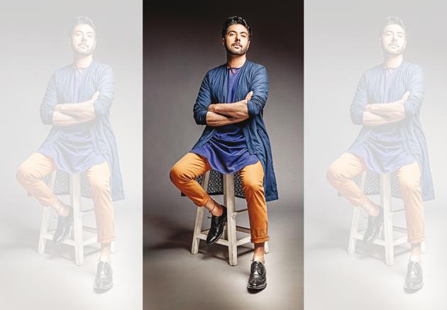 Ranveer Brar admits to eating weird things like alligator meat, crickets and cockroaches. (Styling: Arnesh Ghosh; Kurta, Posto by Arnesh Ghosh; jacket, ETA by Westside; trousers, Zara; shoes, Ferragamo)