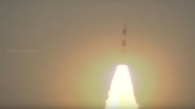 ISRO’s PSLV-47 rocket launched India’s Cartosat-3 and 13 US nanosatellites from Sriharikota on Nov 27, 2019.(ISRO / Twiiter)