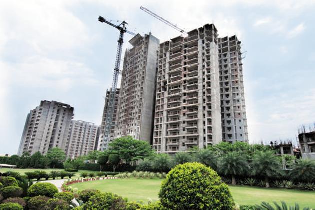 Real estate sector is expected to generate 1.28 crore of man-days in West Bengal in future, state Finance Minister Amit Mitra said.(HT Photo) Real estate sector is expected to generate 1.28 crore of man-days in West Bengal in future, state Finance Minister Amit Mitra said.(HT Photo)