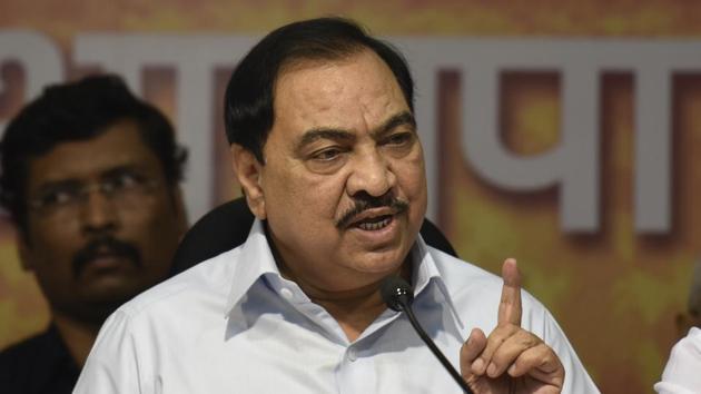 Khadse expressed his disapproval of Fadnavis’s decision to align with Ajit Pawar.(Hindustan Times) Khadse expressed his disapproval of Fadnavis’s decision to align with Ajit Pawar.(Hindustan Times)