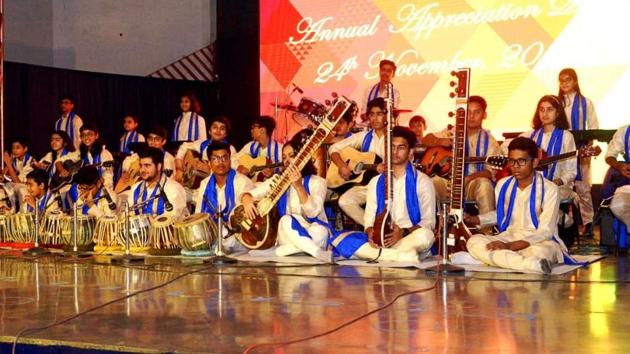 Music and dance performances marked the event.(HT)