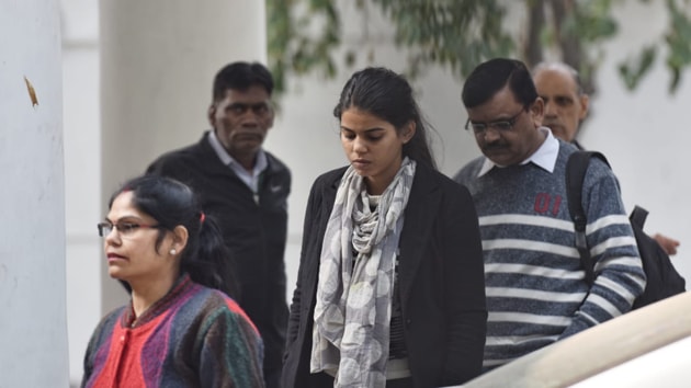 The woman identified as Anu Dubey was holding a placard with a slogan ‘why I can’t feel safe in my own Bharat’ .(Photo: Sanchit Khanna/ Hindustan Times) The woman identified as Anu Dubey was holding a placard with a slogan ‘why I can’t feel safe in my own Bharat’ .(Photo: Sanchit Khanna/ Hindustan Times)