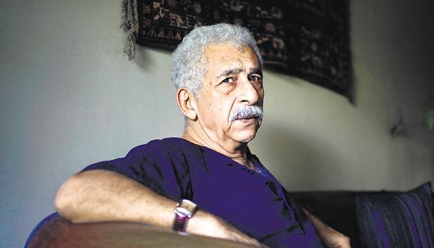 The 15th Tanveer Sanman event will take place on December 9 at Yeshwantrao Chavan auditorium at 6.30 pm. Actor-producer-director Naseeruddin Shah will be conferred with the award by filmmaker Govind Nihilani.(Hindustan Times)