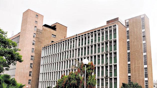 The hospital administration has already approached the Economic Offences Wing of Delhi Police seeking an investigation into the scam. (File photo: Sanjeev Verma/ Hindustan Times) The hospital administration has already approached the Economic Offences Wing of Delhi Police seeking an investigation into the scam. (File photo: Sanjeev Verma/ Hindustan Times)