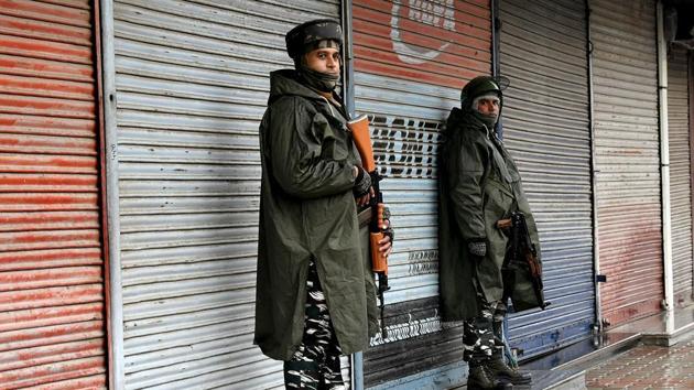 Japan on Sunday called for a peaceful resolution of the Kashmir issue through dialogue(ANI Photo) Japan on Sunday called for a peaceful resolution of the Kashmir issue through dialogue(ANI Photo)