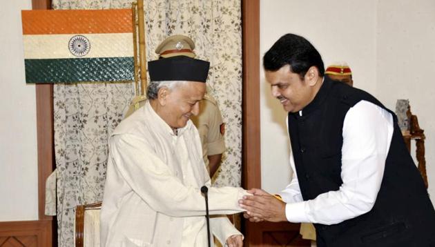Devendra Fadnavis had hoped to have a longer stint when he quietly took oath as chief minister in a surprising turn of events on 23 November.(PTI) Devendra Fadnavis had hoped to have a longer stint when he quietly took oath as chief minister in a surprising turn of events on 23 November.(PTI)