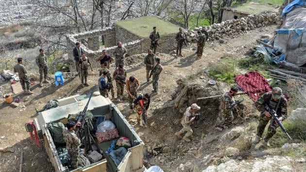 Afghan security forces during an operation against IS militants in the Achin district. Afghan military officials have announced IS in the Khorasan, or IS-K, had been completely defeated in Nangarhar but some local officials are not convinced that the loss is comprehensive, the Nangarhar gains -- if they hold -- would mark a major accomplishment for Afghanistan’s beleaguered security forces. (Noorullah Shirzada / AFP)