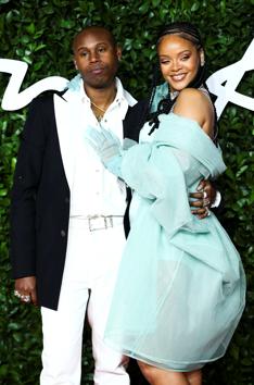 Rihanna and Jahleel Weaver pose as they arrive at the Fashion Awards 2019 in London, Britain December 2, 2019. REUTERS/Lisi Niesner (REUTERS)