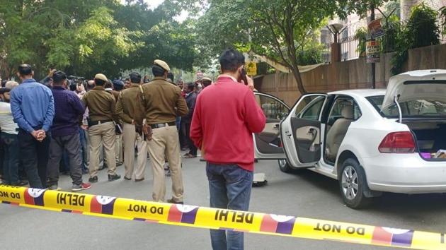 The bodies were found by a passerby around 7.45 am on an isolated stretch of a road in Rohini Sector 13, the DCP said.(Sourced)