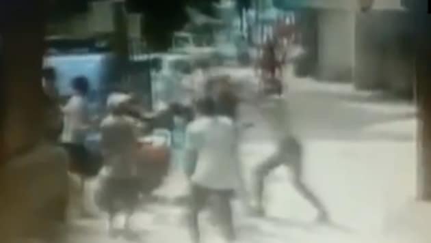 The kid was playing when he fell down from the third floor.(Screengrab)