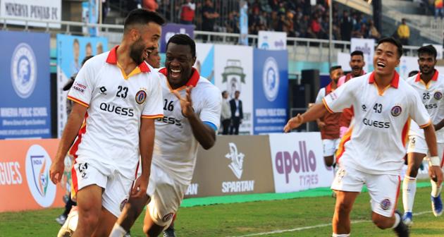 Juan Mera scores a late goal. (I League) Juan Mera scores a late goal. (I League)