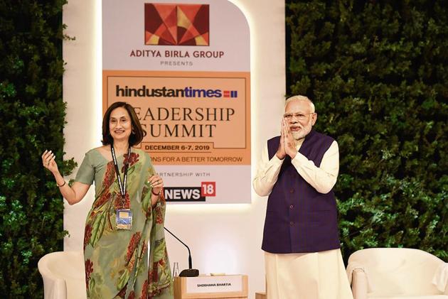 Narendra Modi, Prime Minister of India and Shobhana Bhartia, Chairperson and Editorial Director, HT Media Limited during the Hindustan Times Leadership Summit, at Taj Palace, in New Delhi.(Burhaan Kinu / Hindustan Times)