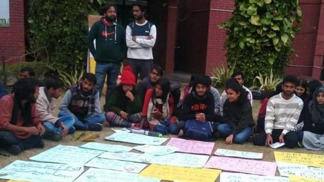 Students of IIMC have been protesting continuously for the last six days demanding affordable education, lesser hostel and mess fees and hostel accommodation for all students.(HT PHOTO.)