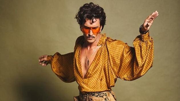 Always the fashionista, Ranveer Singh once again managed to impress us with his quirky style. Dressed in Sabyasachi Mukherji from head to toe, the actor’s look was inspiring. From the big hair, the retro sunnies and the vintage vibe of the outfit. (INSTAGRAM) Always the fashionista, Ranveer Singh once again managed to impress us with his quirky style. Dressed in Sabyasachi Mukherji from head to toe, the actor’s look was inspiring. From the big hair, the retro sunnies and the vintage vibe of the outfit. (INSTAGRAM)