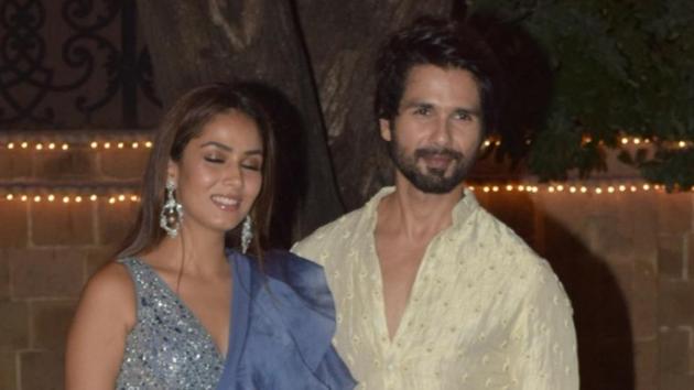 Actor Shahid Kapoor and his wife Mira Rajput at actor Anil Kapoor's Diwali bash in Mumbai.(IANS)