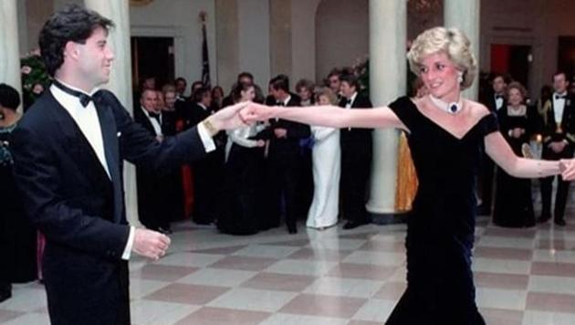 Dress Princess Diana wore as she danced with John Travolta fails to sell at auction.(Instagram)