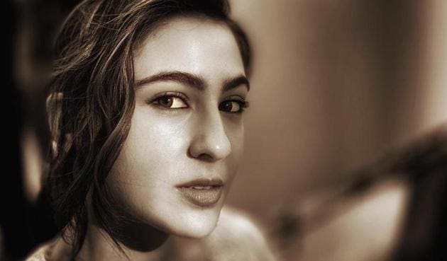 Sara Ali Khan mesmerises fans with her eyes, calls herself ‘sasti