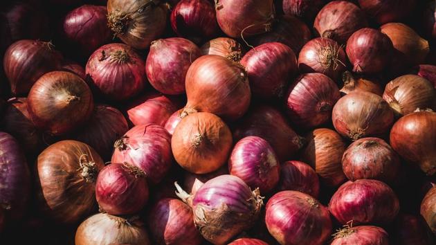More than 54 per cent opted for onions as their prize ever since the offer was made on December 10.(Unsplash)